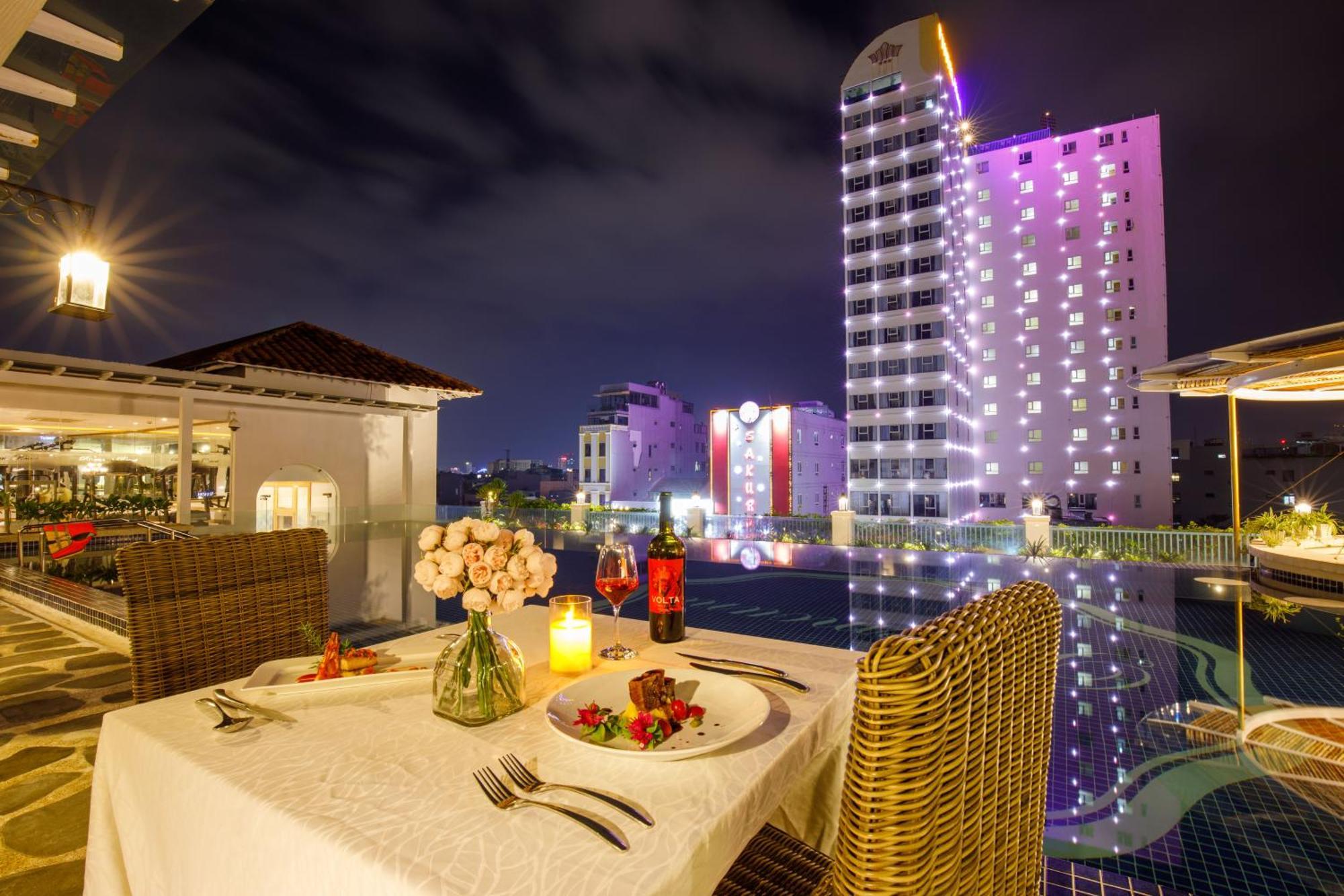 Risemount Premier Resort Дананг Екстер'єр фото